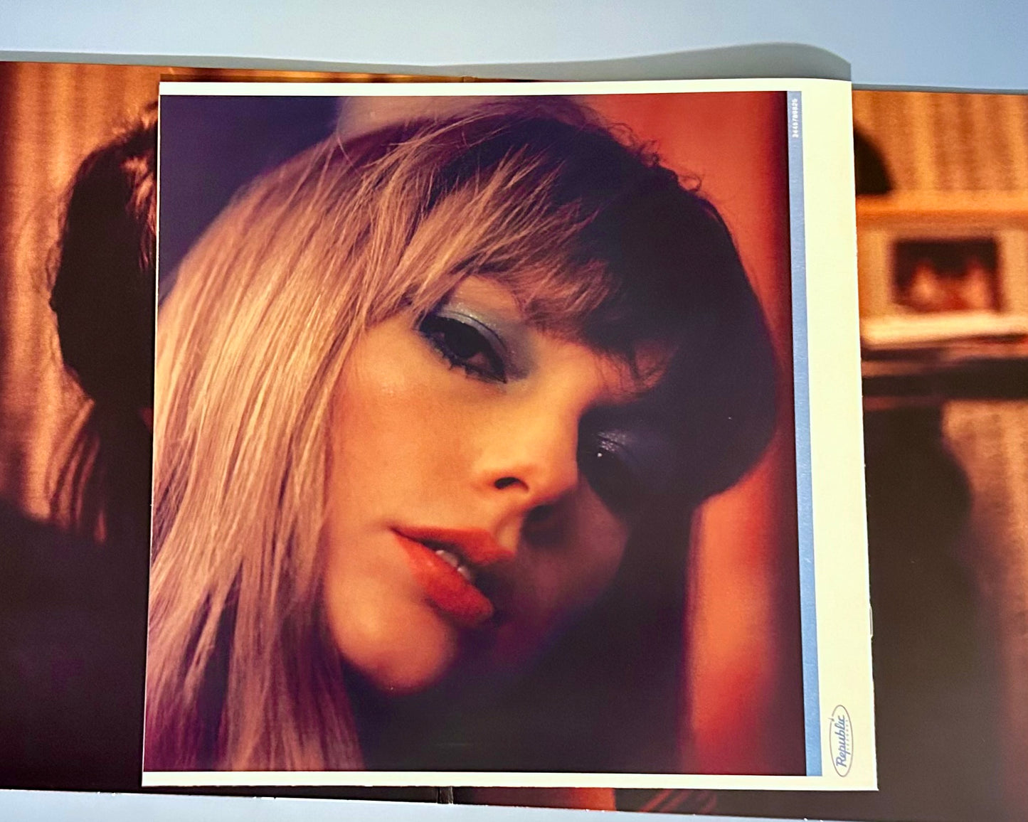 Taylor Swift - "Midnights", 2022 Vinyl LP Album, Mahogany Marbled Special Edition - Used