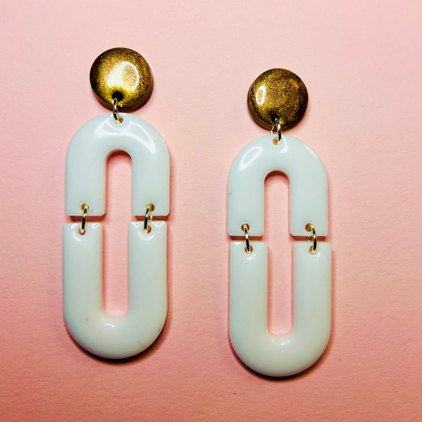 "Golden Frostbite" White and gold resin earrings