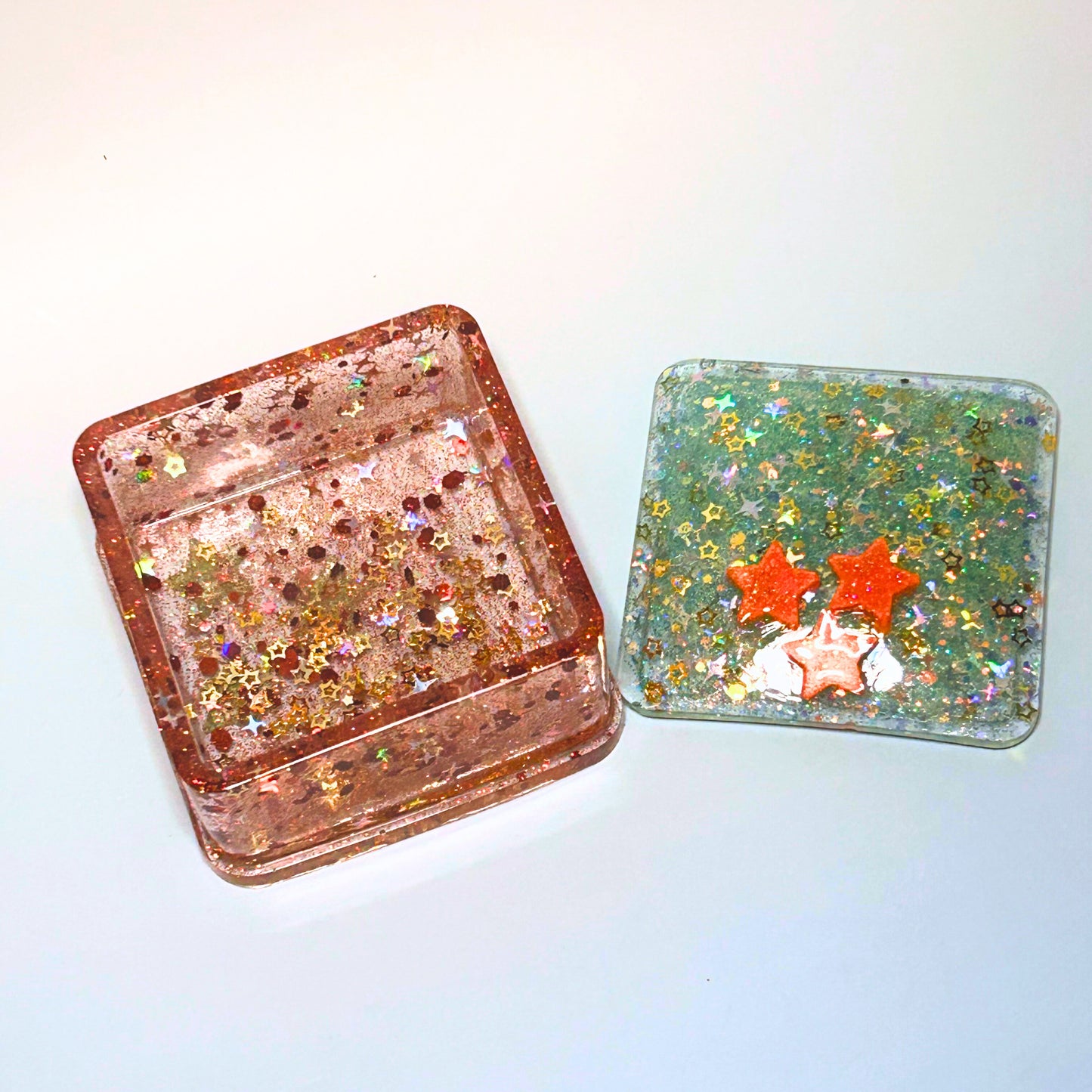 Showbox" Glittery/Sparkly Resin Jewelry Box With Orange Glitter and Stars