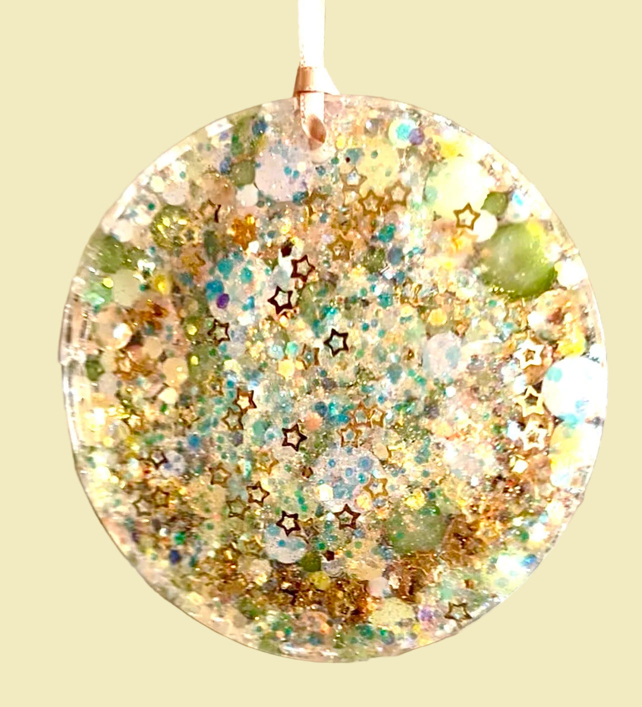 Swiftmas Ornament #08