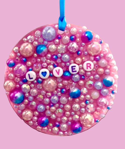 Swiftmas Ornament #07