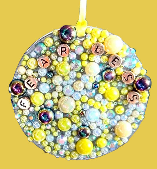 Swiftmas Ornament #02